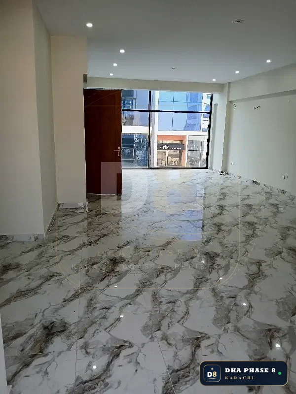 1,050 Sq Ft Office Floor for Rent in Zulfiqar Commercial | Brand New