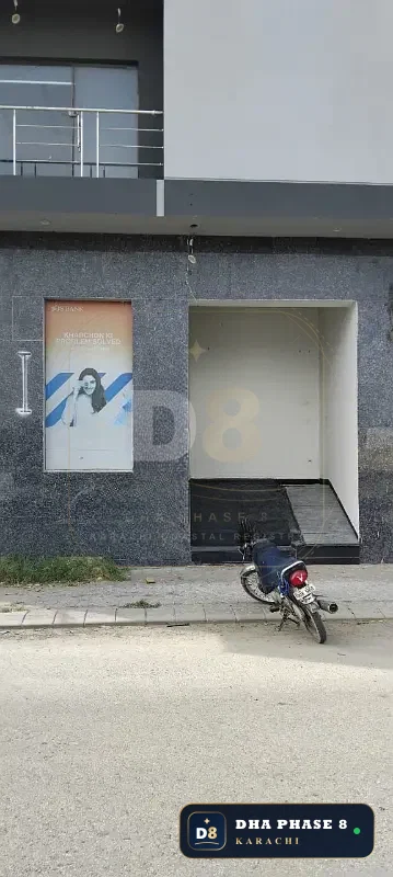183 Sq Yd Retail Showroom / Shop for Rent in Al-Murtaza Commercial