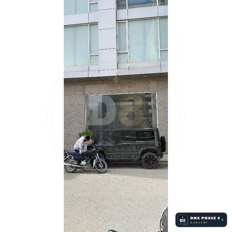 183 Sq Yd Retail Showroom / Shop for Rent in Al-Murtaza Commercial
