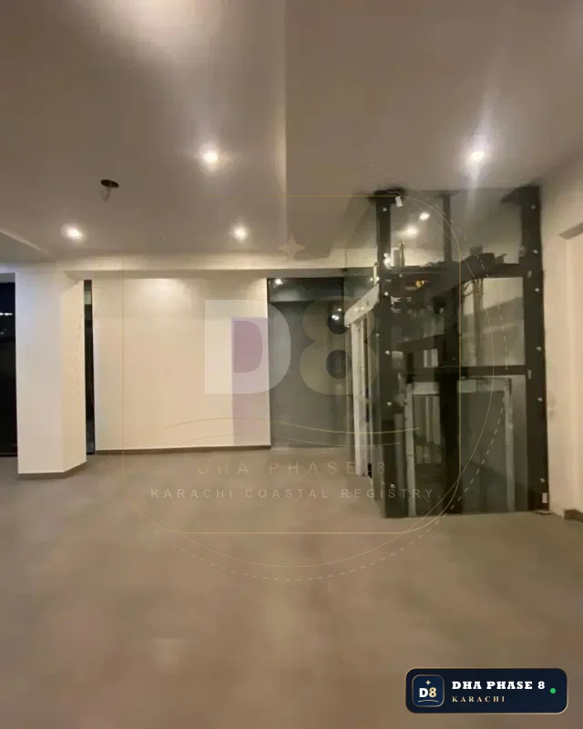 311 Sq Yd Retail Showroom / Shop for Rent in Phase 8