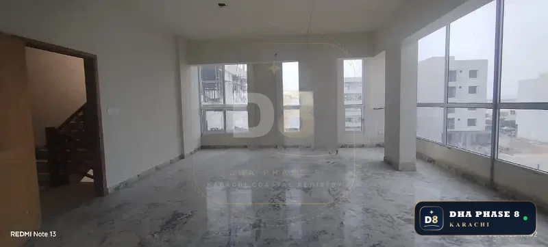 1,100 Sq Ft Office Floor for Rent in Zulfiqar Commercial
