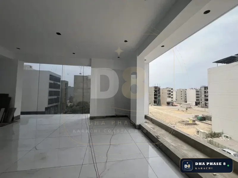 100 Sq Yd Commercial Plaza for Rent in Zulfiqar Commercial