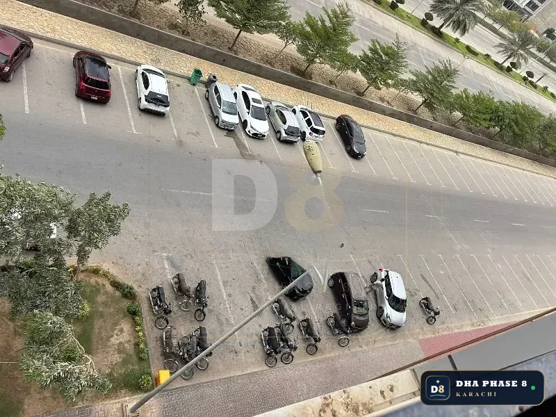 100 Sq Yd Retail Showroom / Shop for Rent in Al-Murtaza Commercial