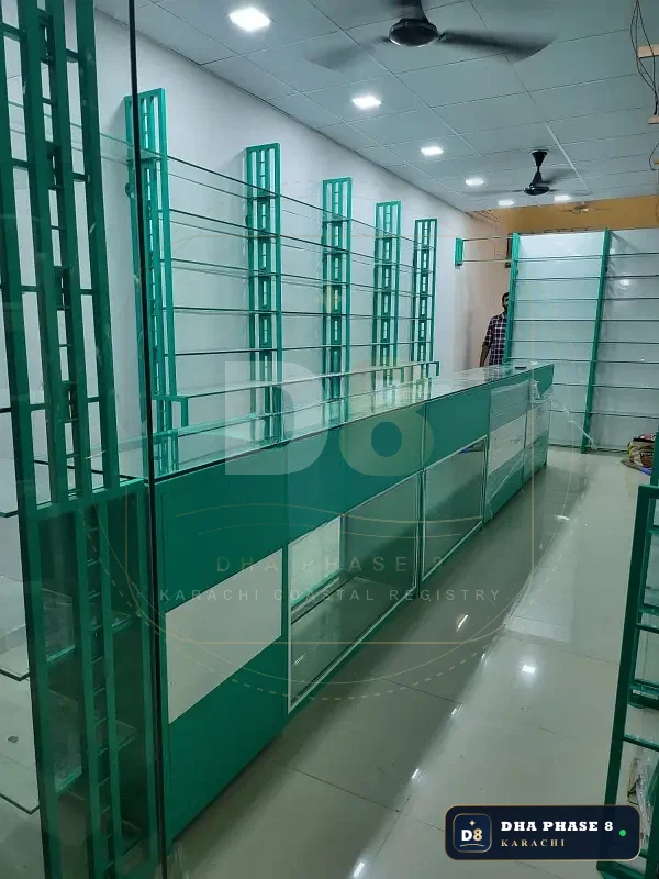 92 Sq Yd Retail Showroom / Shop for Rent in Phase 8