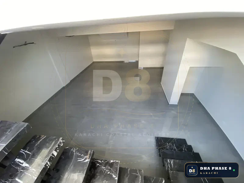 200 Sq Yd Retail Showroom / Shop for Rent in Zulfiqar Commercial