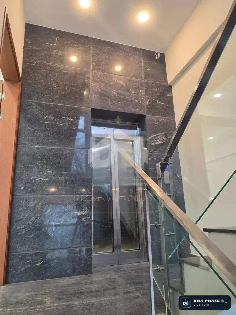 1,100 Sq Ft Office Floor for Rent in Phase 8 | Brand New