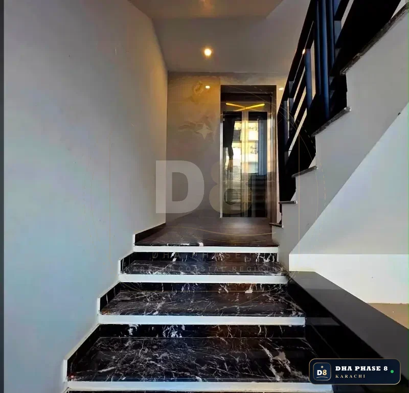 1,020 Sq Ft Office Floor for Rent in Phase 8