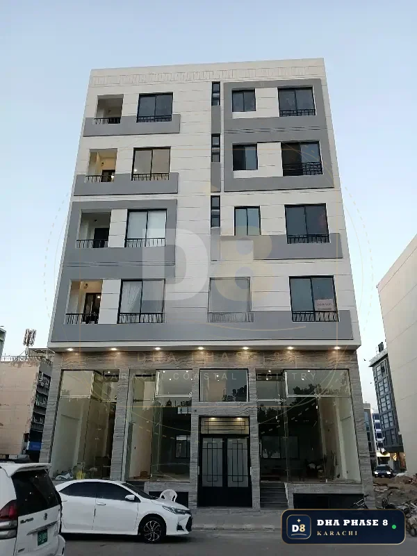 153 Sq Yd Retail Showroom / Shop for Sale in Phase 8 | Full Basement