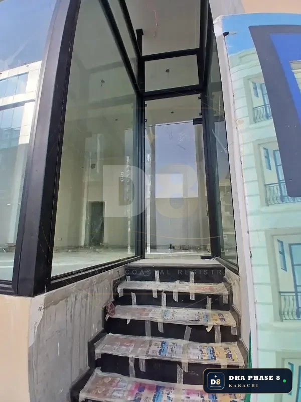 100 Sq Yd Retail Showroom / Shop for Sale in Al-Murtaza Commercial