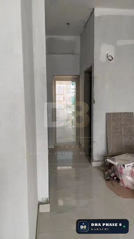 1,050 Sq Ft Office Floor for Sale in Phase 8