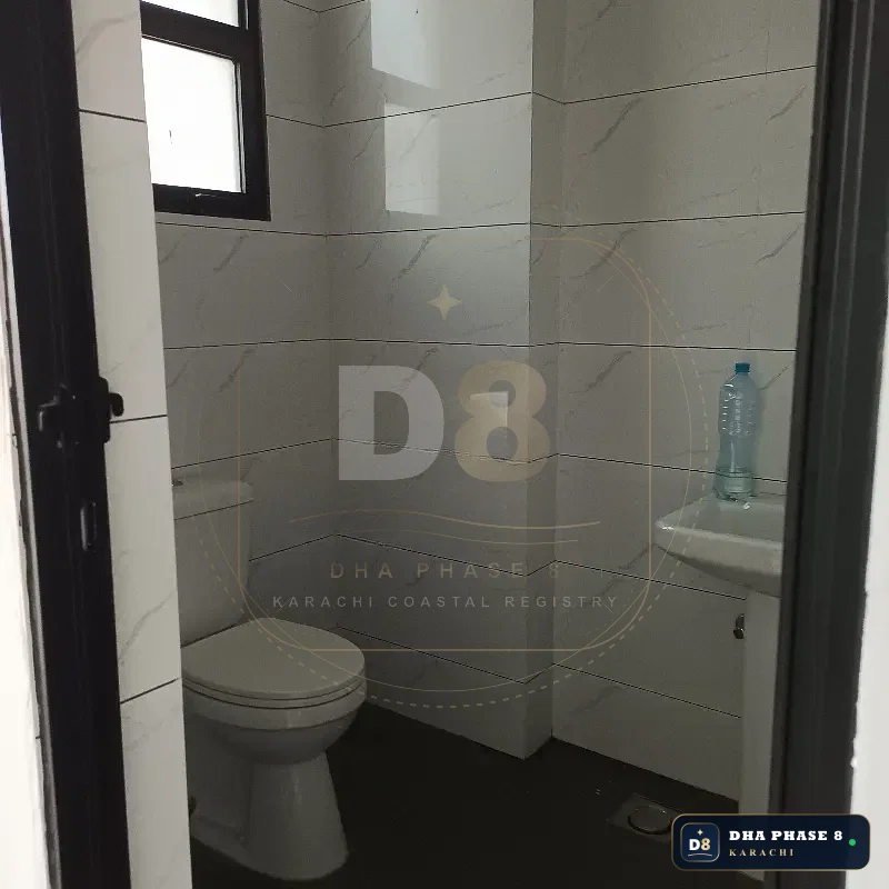 1,050 Sq Ft Office Floor for Sale in Zulfiqar Commercial