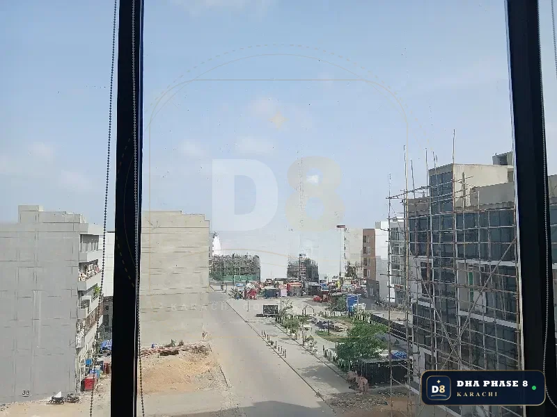 200 Sq Yd Commercial Plaza for Sale in Zulfiqar Commercial