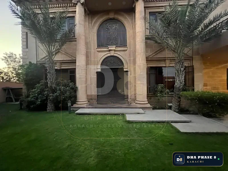 1,000 Sq Yd 6 Bed Designer Villa in Phase 8