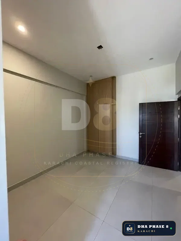 500 Sq Yd 5 Bed Designer Villa in Phase 8