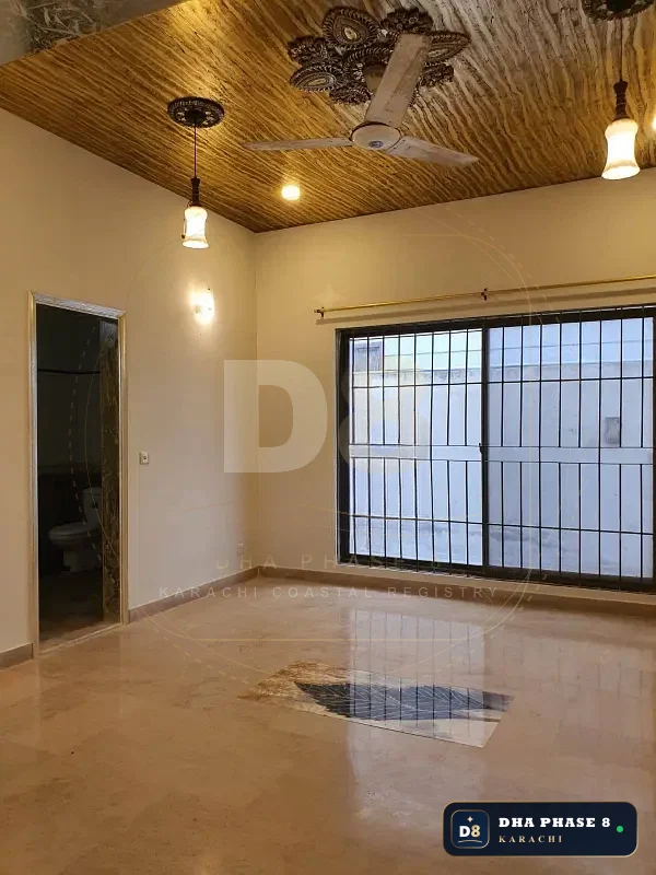 500 Sq Yd Lower Portion in Khayaban-e-Iqbal