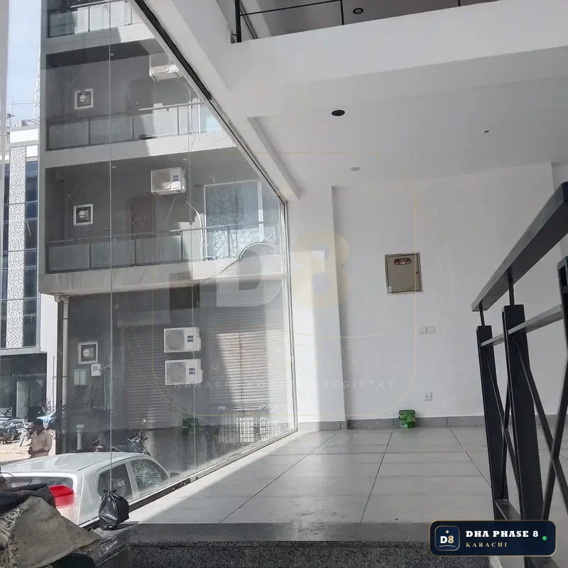 111 Sq Yd Retail Showroom / Shop for Rent in Phase 8
