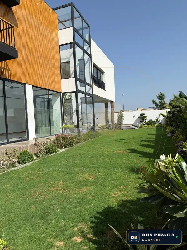 1,000 Sq Yd 6 Bed Designer Villa in Phase 8 | Full Basement