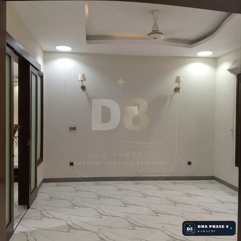 300 Sq Yd Lower Portion in Phase 8 Extension | Brand New