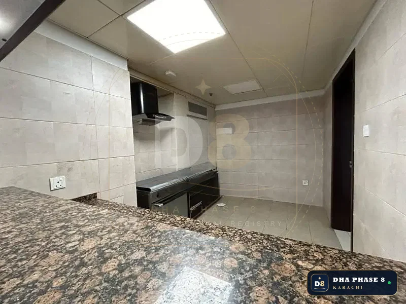 2,448 Sq Ft 3 Bed Apartment in Emaar Crescent Bay (Reef Towers)