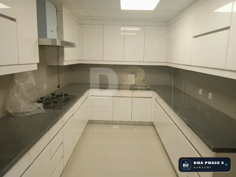 2,190 Sq Ft 3 Bed Apartment in Emaar Crescent Bay (Reef Towers)