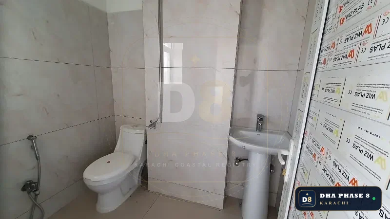 1,000 Sq Ft 2 Bed Apartment in Phase 8