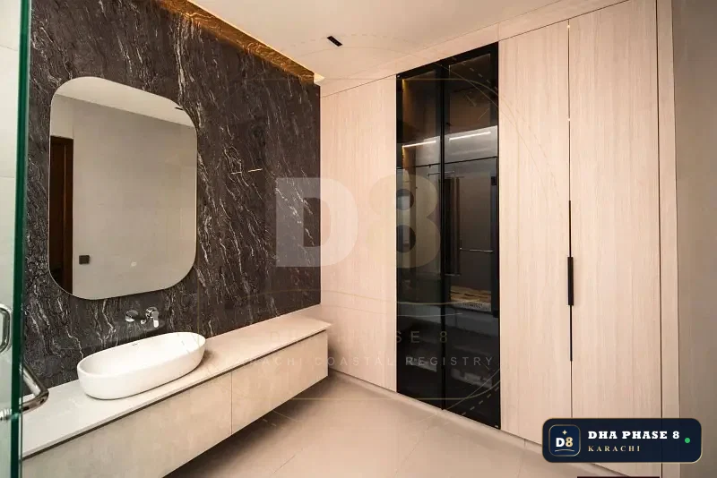 500 Sq Yd Lower Portion in Phase 8 | Brand New