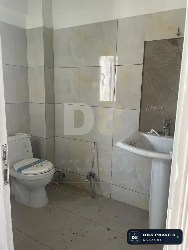1,150 Sq Ft 3 Bed Apartment in Phase 8 | Brand New