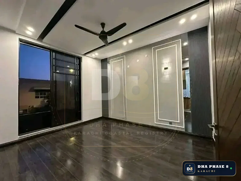 500 Sq Yd Lower Portion in Phase 8 | Brand New