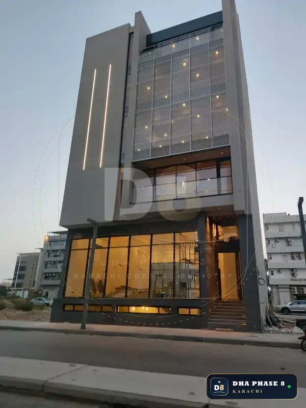 200 Sq Yd Commercial Plaza for Rent in Zulfiqar Commercial | Brand New