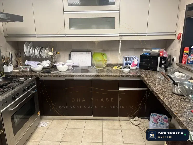 9 Marla 3 Bed Apartment in Emaar Crescent Bay (Pearl Towers) | Direct Sea View