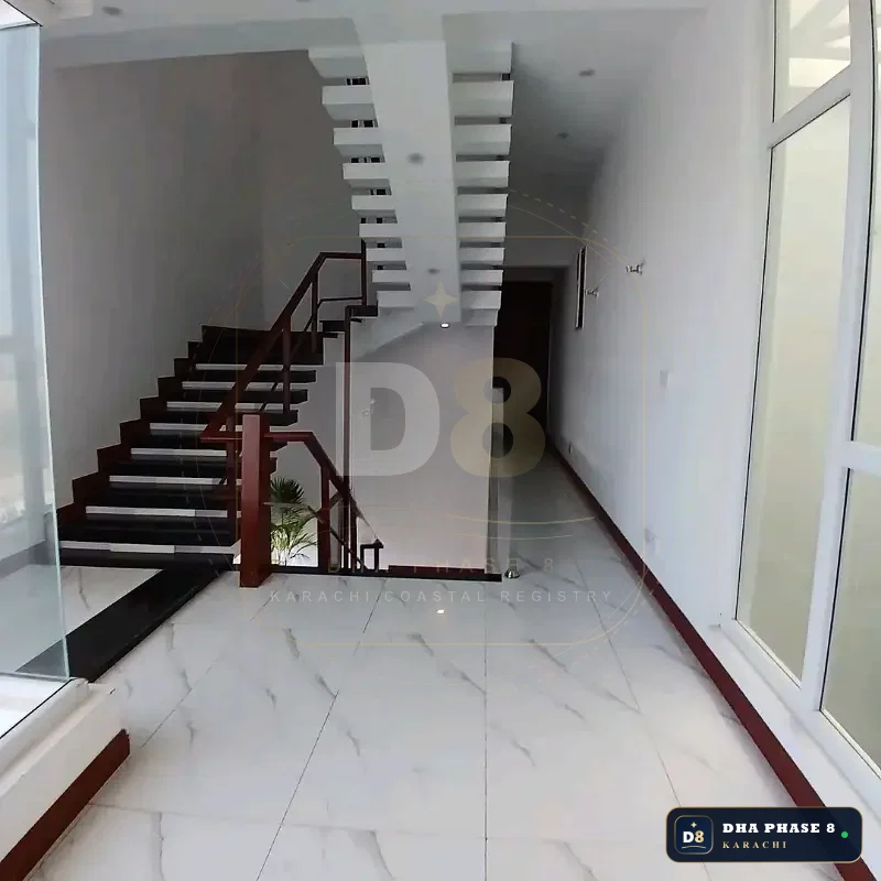 500 Sq Yd 6 Bed Designer Villa in Phase 8