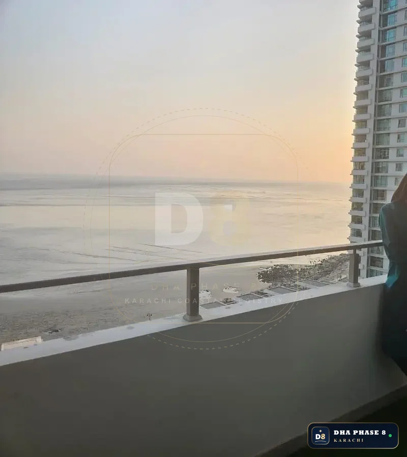 2,500 Sq Ft 3 Bed Apartment in Emaar Crescent Bay (Reef Towers) | Direct Sea View
