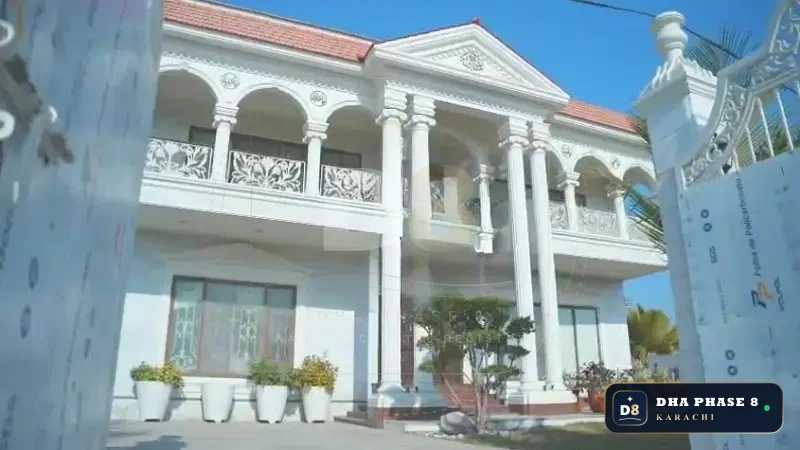 1,000 Sq Yd 8 Bed Designer Villa in Zone A | Full Basement