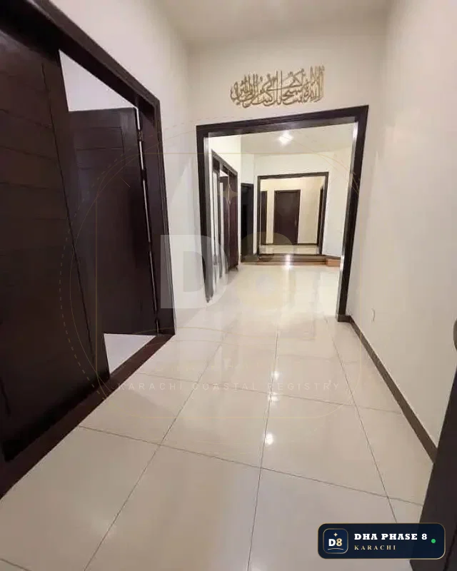 500 Sq Yd Lower Portion in Phase 8 | Brand New