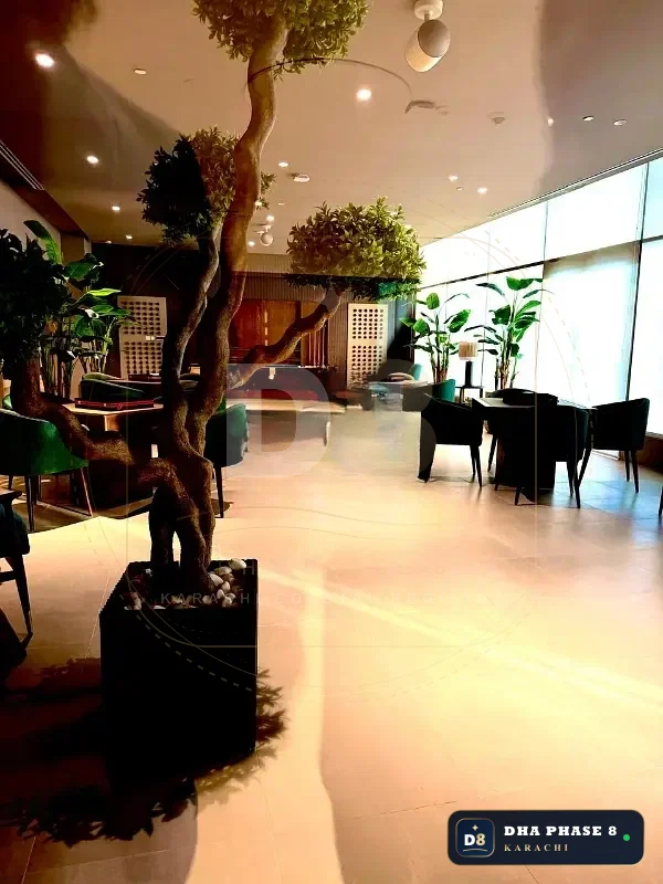 2,600 Sq Ft 3 Bed Apartment in Emaar Crescent Bay (The Views)