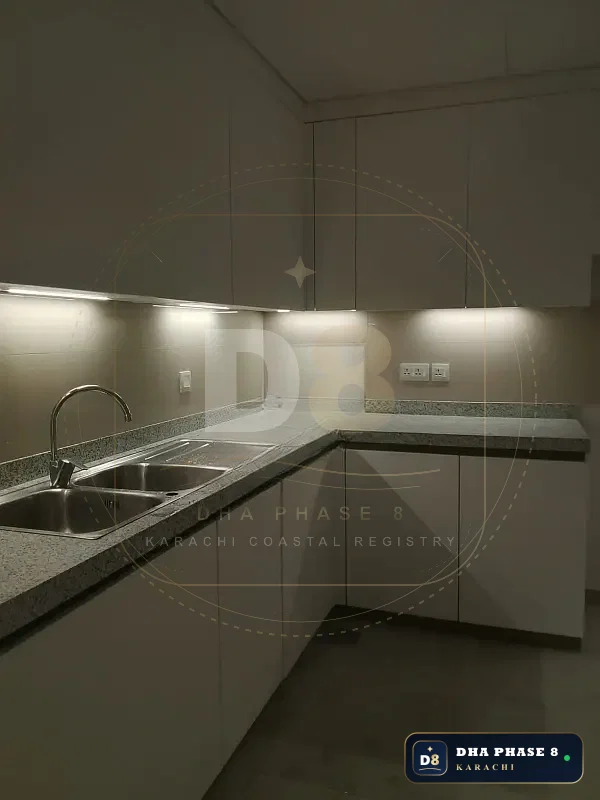 1,850 Sq Ft 2 Bed Apartment in Emaar Crescent Bay (The Views) | Brand New