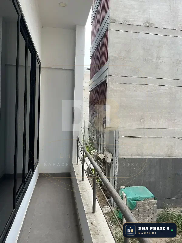 1,000 Sq Ft Office Floor for Rent in Phase 8 | Brand New