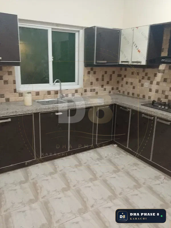 1,450 Sq Ft 3 Bed Apartment in Phase 8