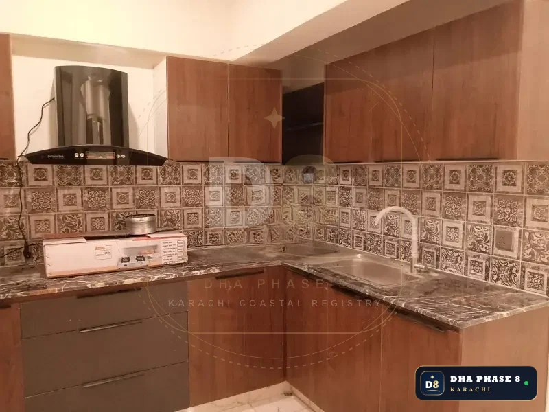 1,650 Sq Ft 3 Bed Apartment in Phase 8 | West Open