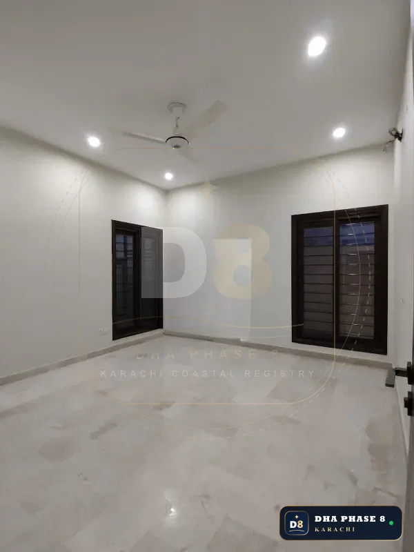 500 Sq Yd Upper Portion in Phase 8 | Full Basement