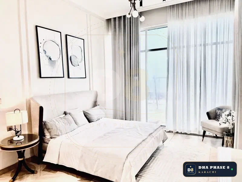 1,400 Sq Ft 2 Bed Apartment in HMR Waterfront | Direct Sea View