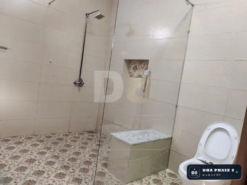 500 Sq Yd 6 Bed Designer Villa in Zone A
