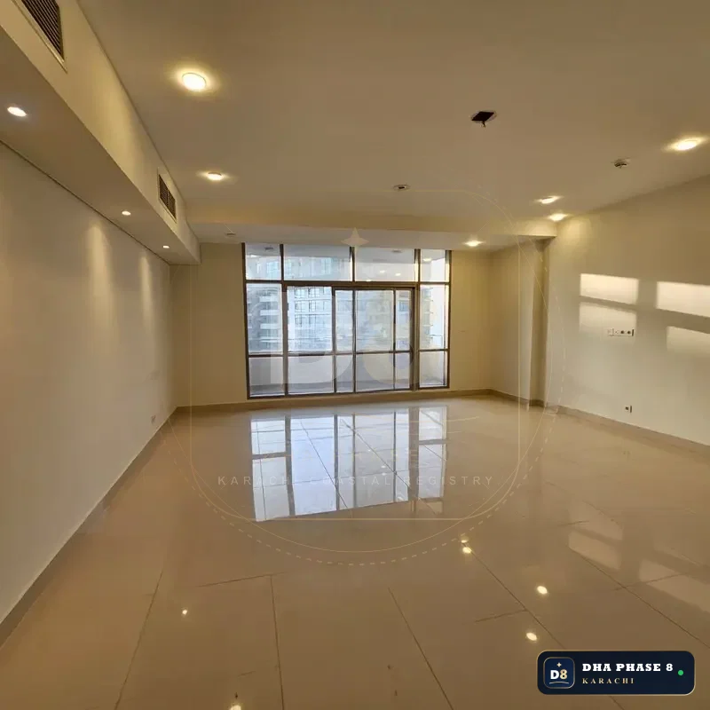 1,650 Sq Ft 2 Bed Apartment in Emaar Crescent Bay (Reef Towers)