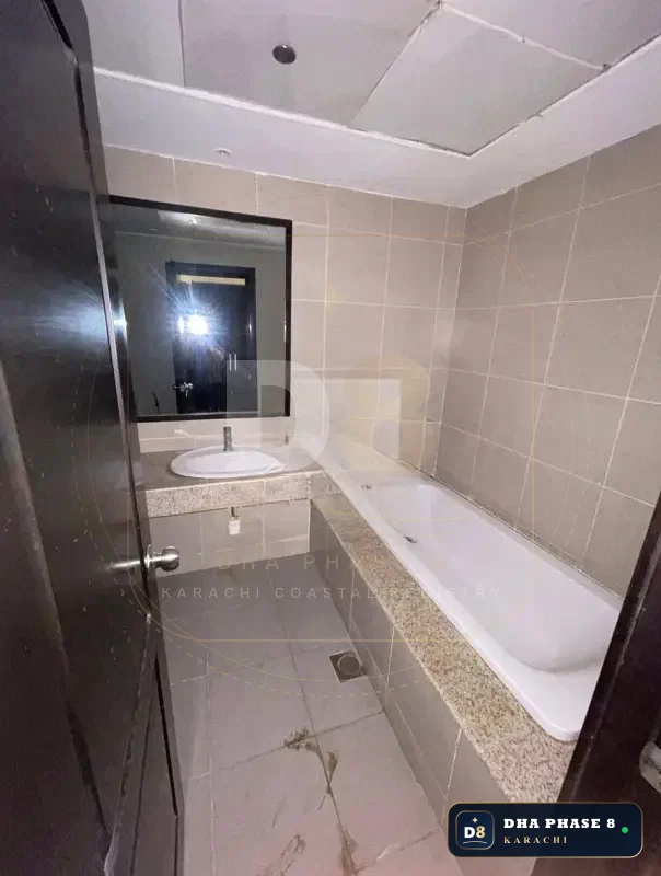 2,400 Sq Ft 3 Bed Apartment in Phase 8