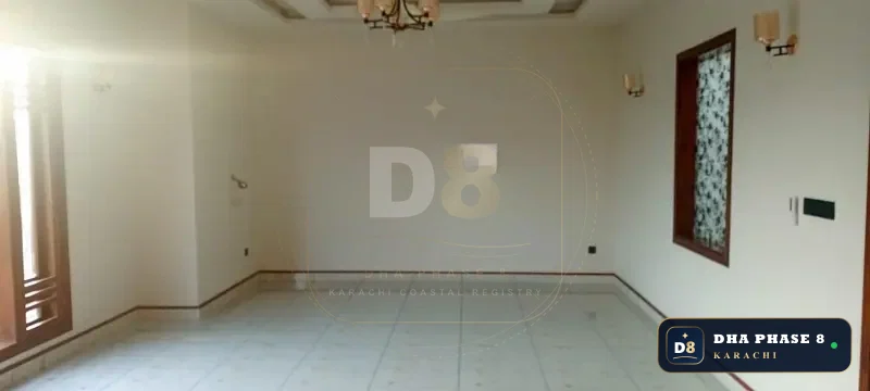 500 Sq Yd 5 Bed Designer Villa in Phase 8 | Full Basement