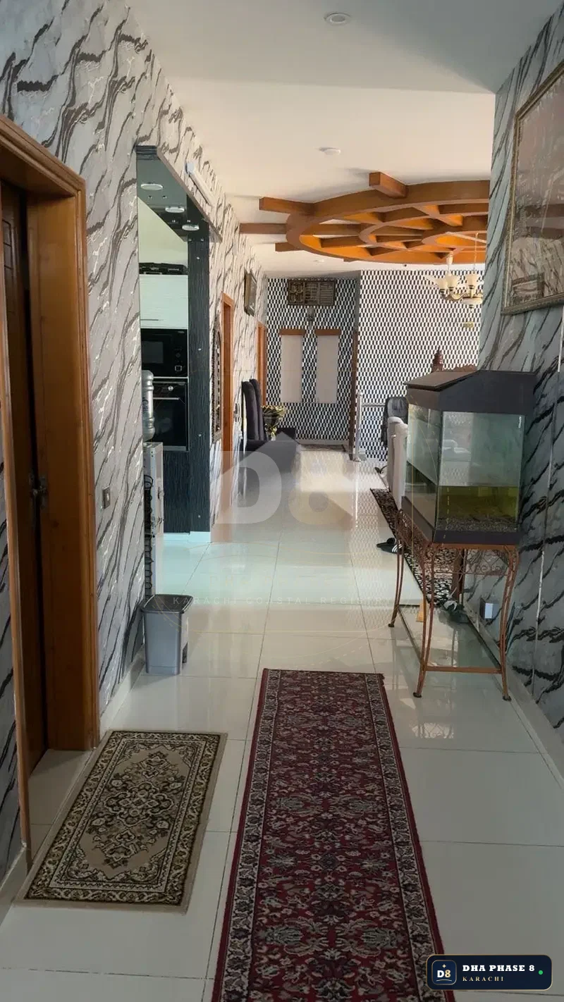 500 Sq Yd 6 Bed Designer Villa in Phase 8 | 2-Unit Layout