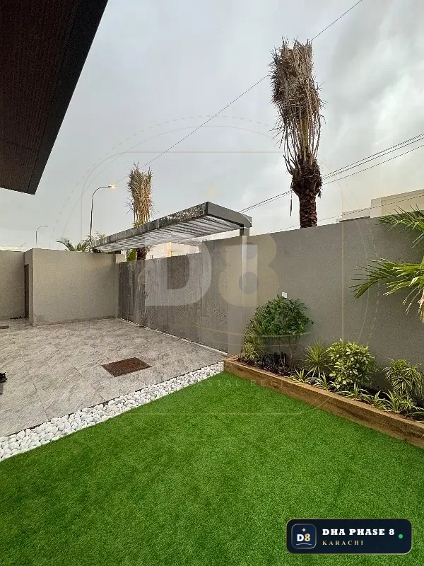 500 Sq Yd 6 Bed Designer Villa in Zone B