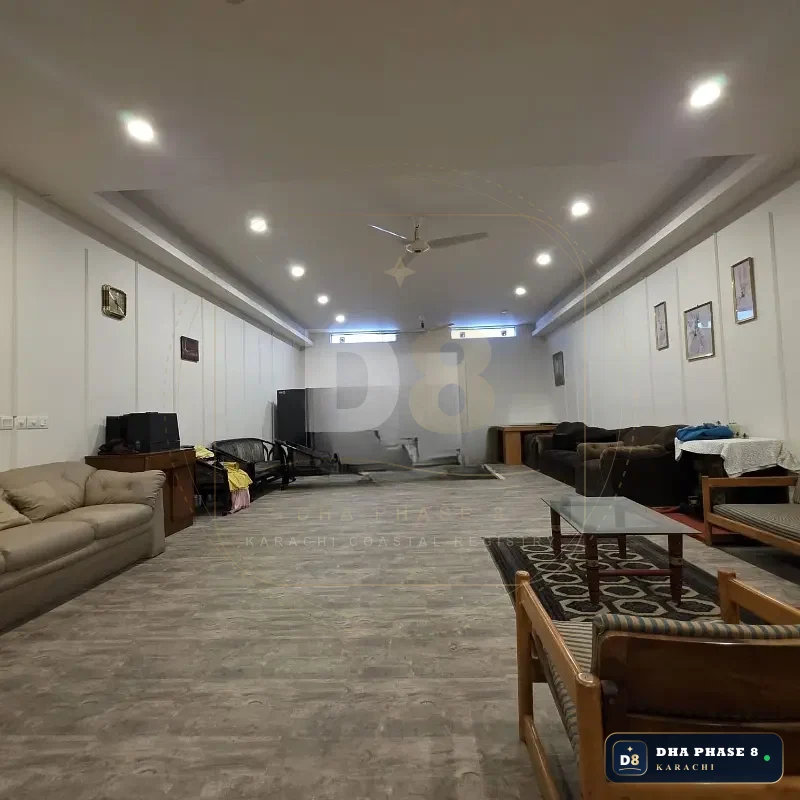 500 Sq Yd 5 Bed Designer Villa in Zone B | Ready to Move