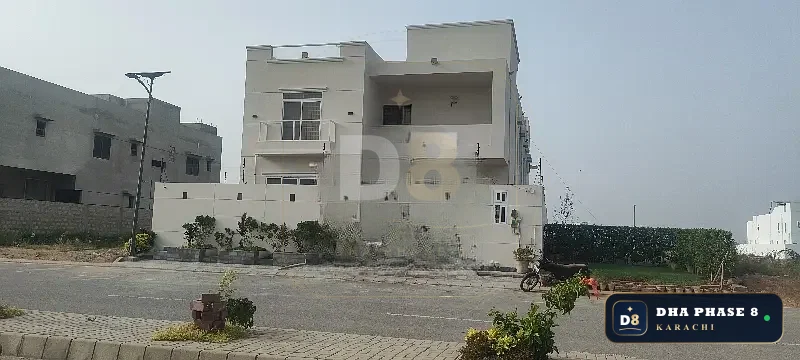 500 Sq Yd 6 Bed Designer Villa in Phase 8 | Full Basement