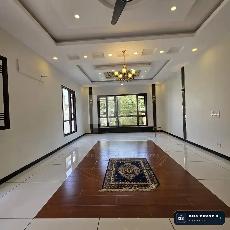 666 Sq Yd 6 Bed Designer Villa in Phase 8 | Full Basement
